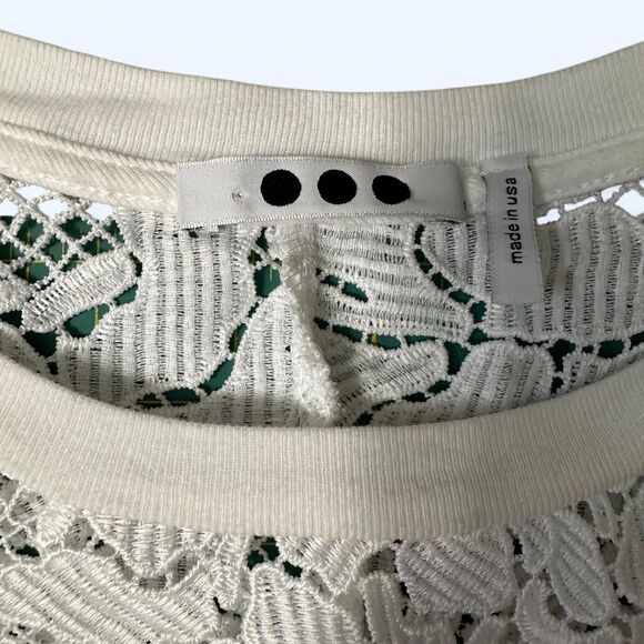 Three Dots White Floral Lace Tee – Size Small - Picture 3 of 7